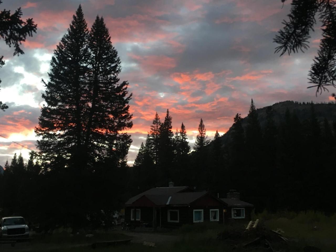 Silver Gate Lodging Cooke City Exteriér fotografie